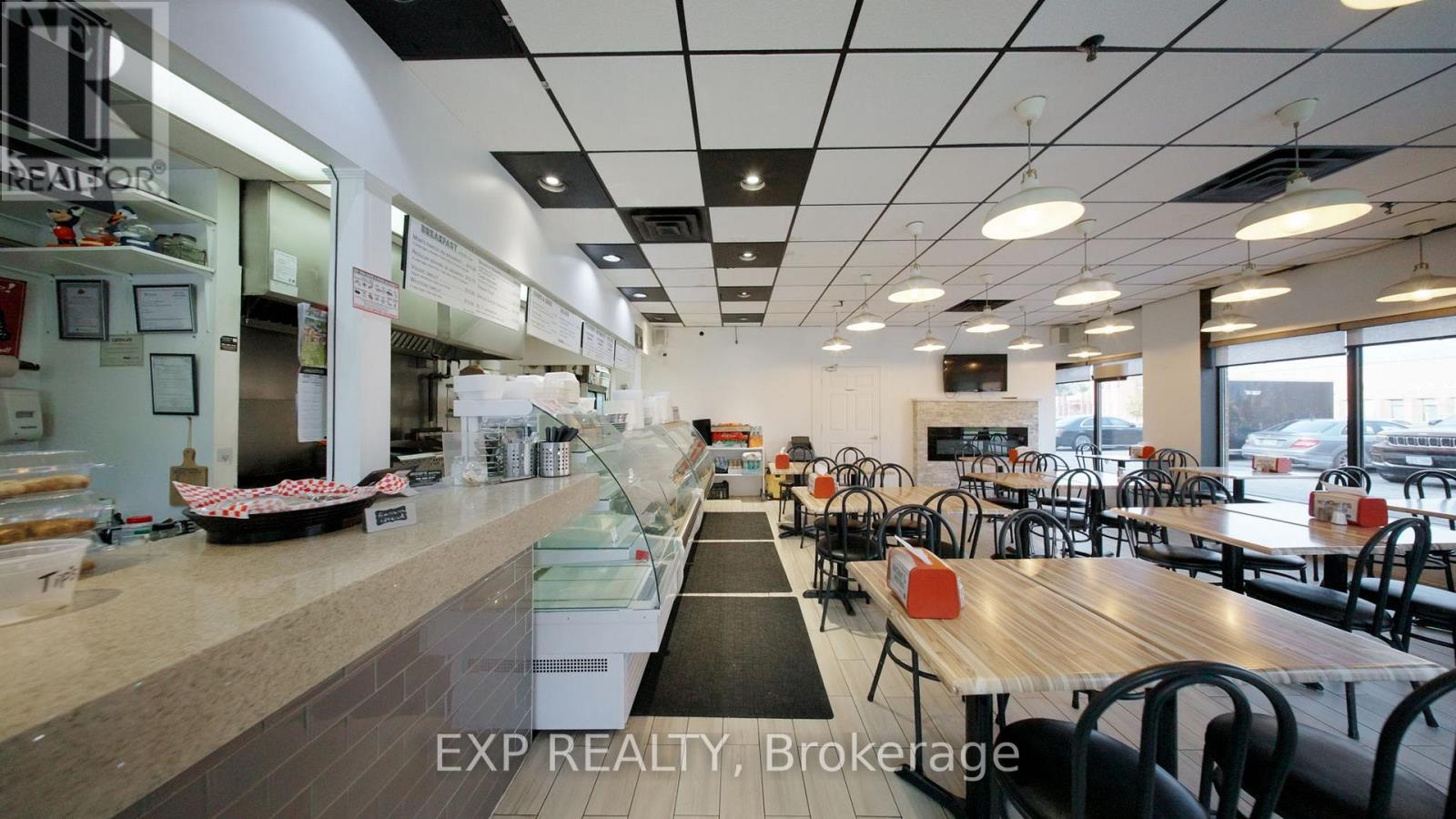 4 - 146 Citation Drive, Vaughan, Ontario L4K 2S8 - Photo 5 - N12549918