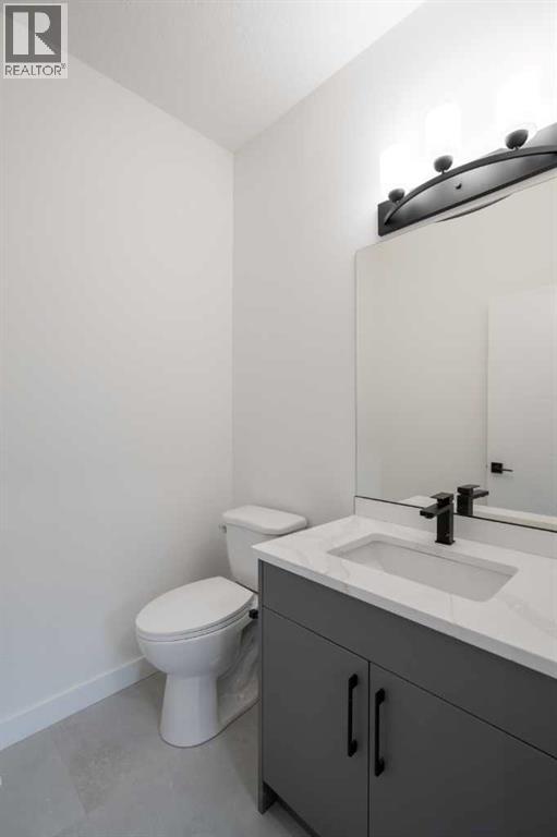 55 Baysprings Terrace Sw, Airdrie, Alberta  T4B 4A7 - Photo 8 - A2266129