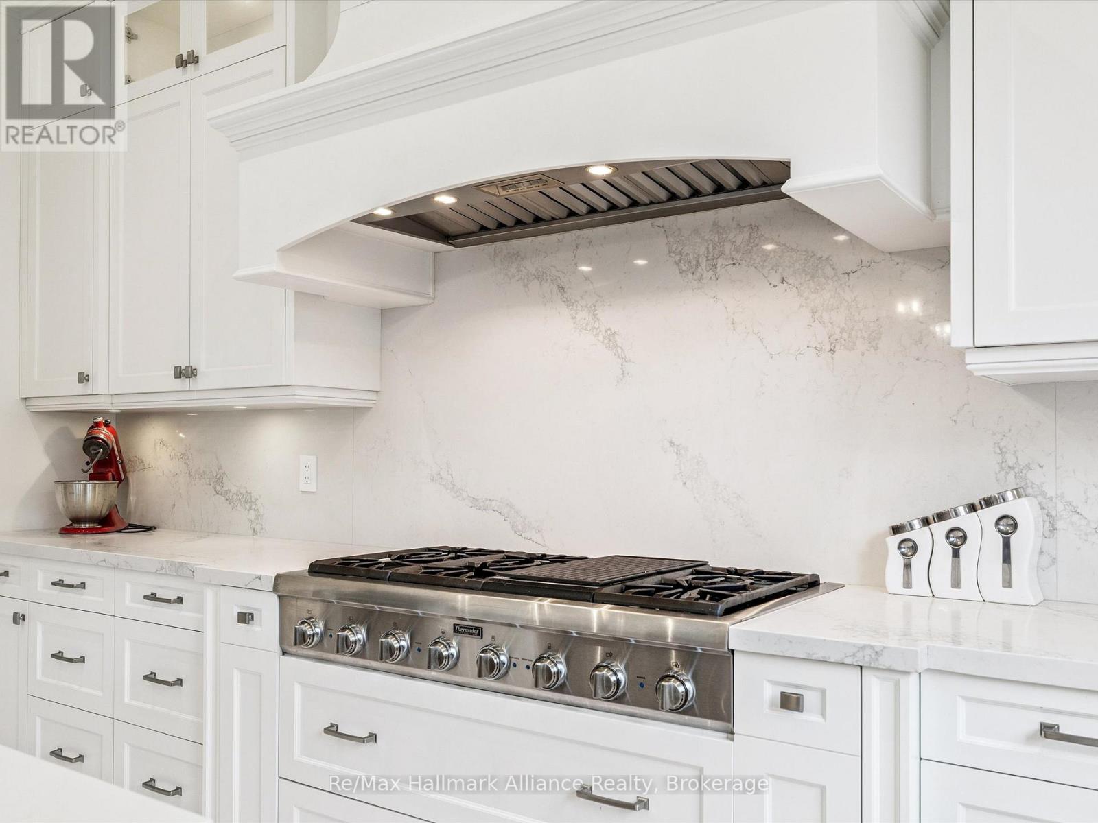 2032 Deramore Drive, Oakville, Ontario L6J 2P5 - Photo 14 - W12549952