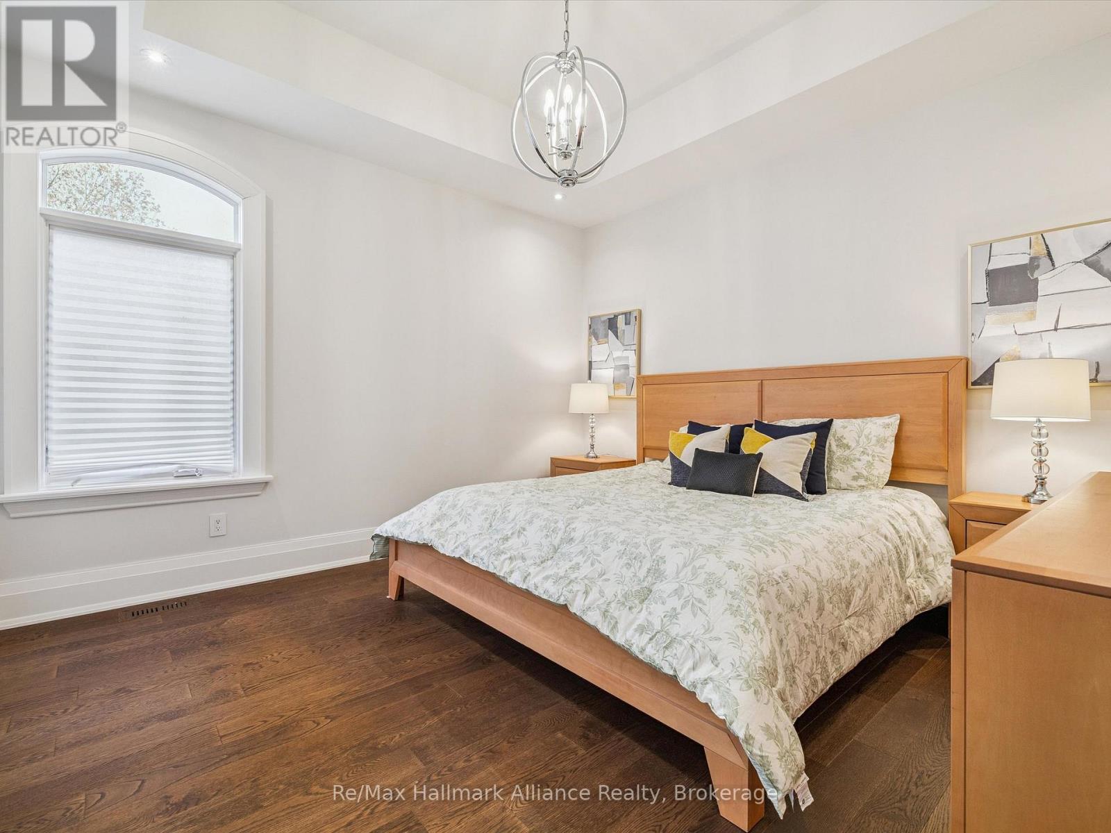 2032 Deramore Drive, Oakville, Ontario L6J 2P5 - Photo 30 - W12549952