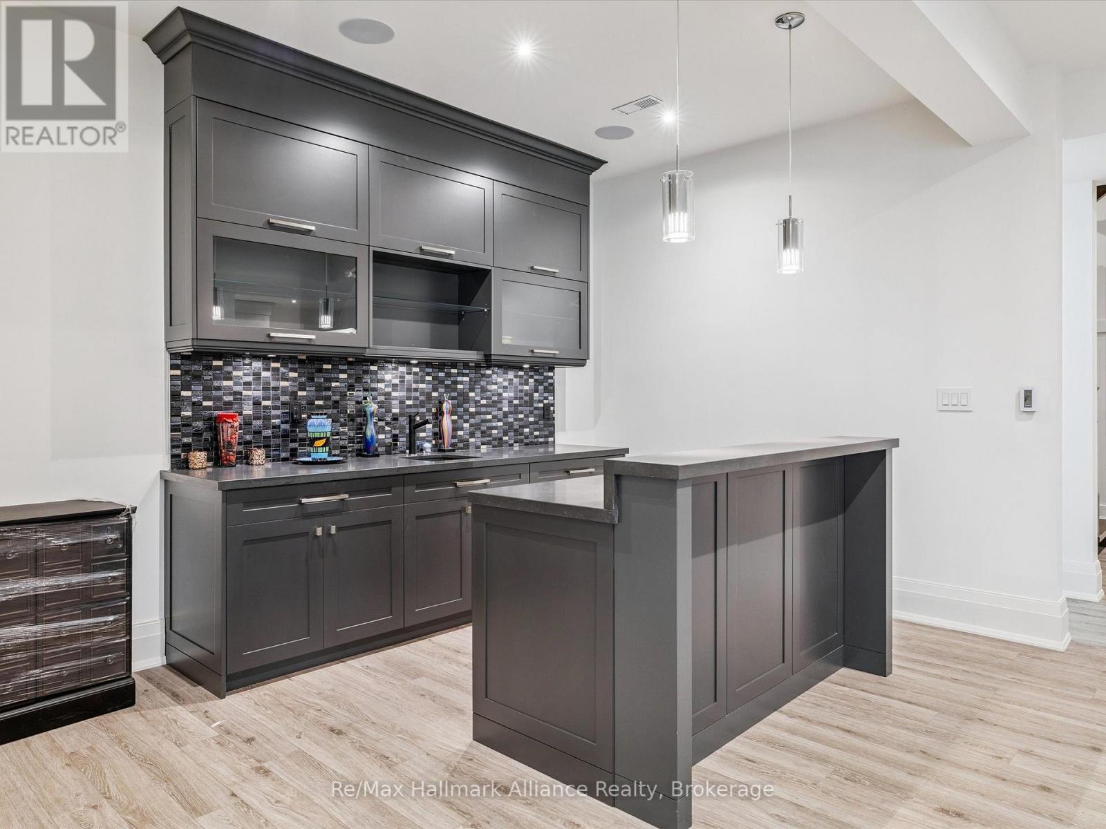 2032 Deramore Drive, Oakville, Ontario L6J 2P5 - Photo 40 - W12549952