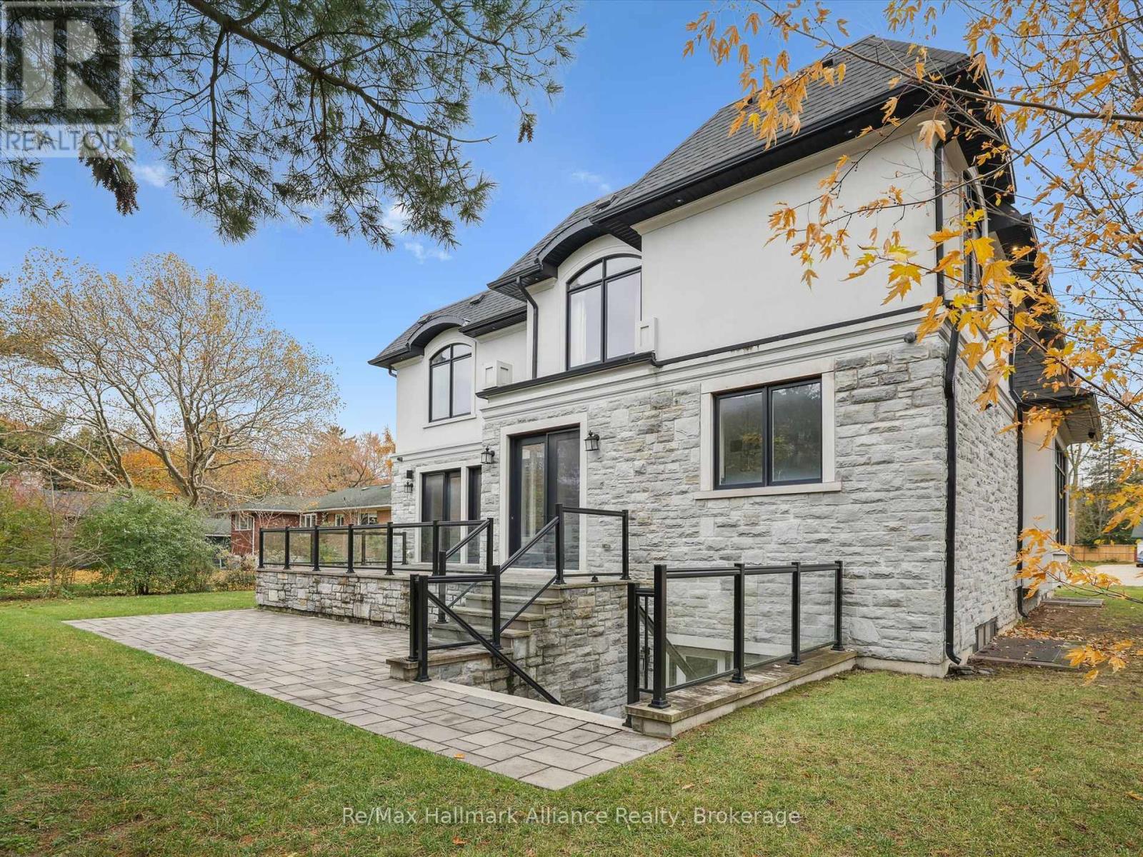 2032 Deramore Drive, Oakville, Ontario L6J 2P5 - Photo 42 - W12549952