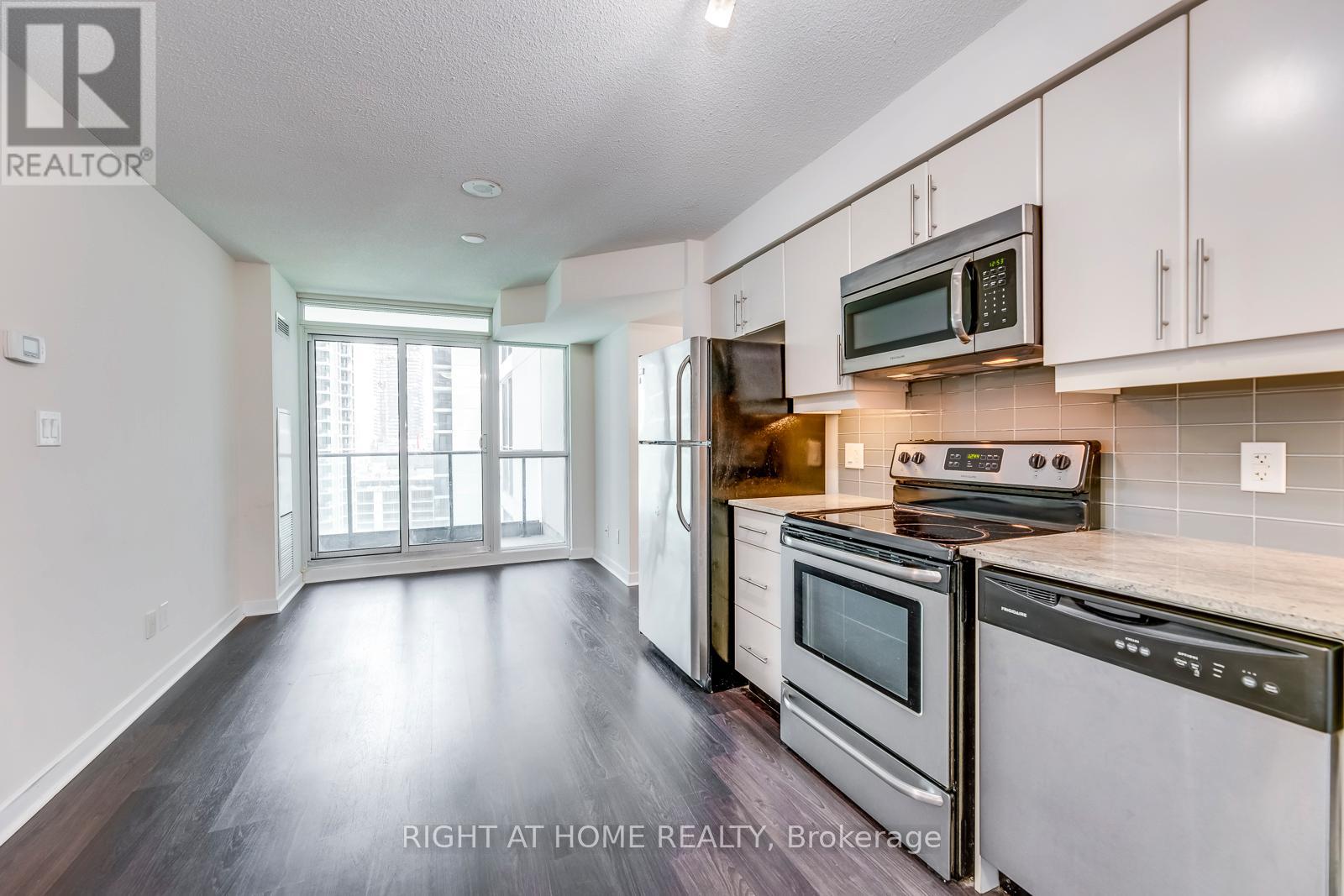 1405 - 33 Bay Street, Toronto, Ontario  M5J 2Z3 - Photo 10 - C12549938