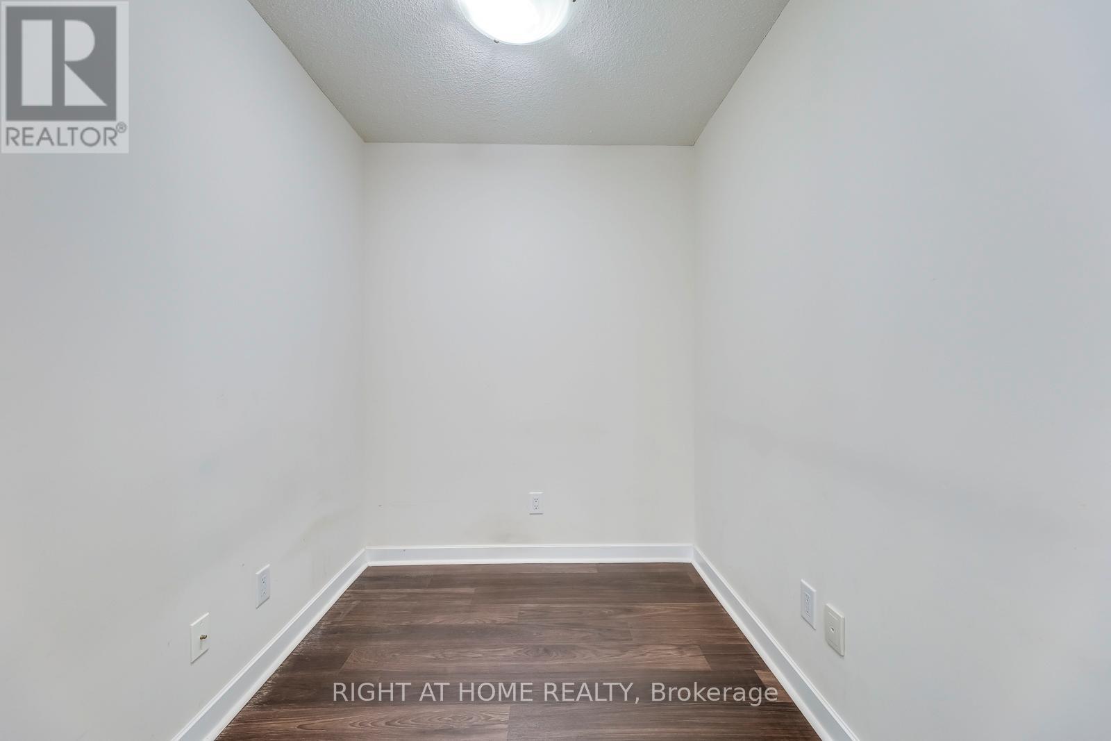 1405 - 33 Bay Street, Toronto, Ontario  M5J 2Z3 - Photo 14 - C12549938