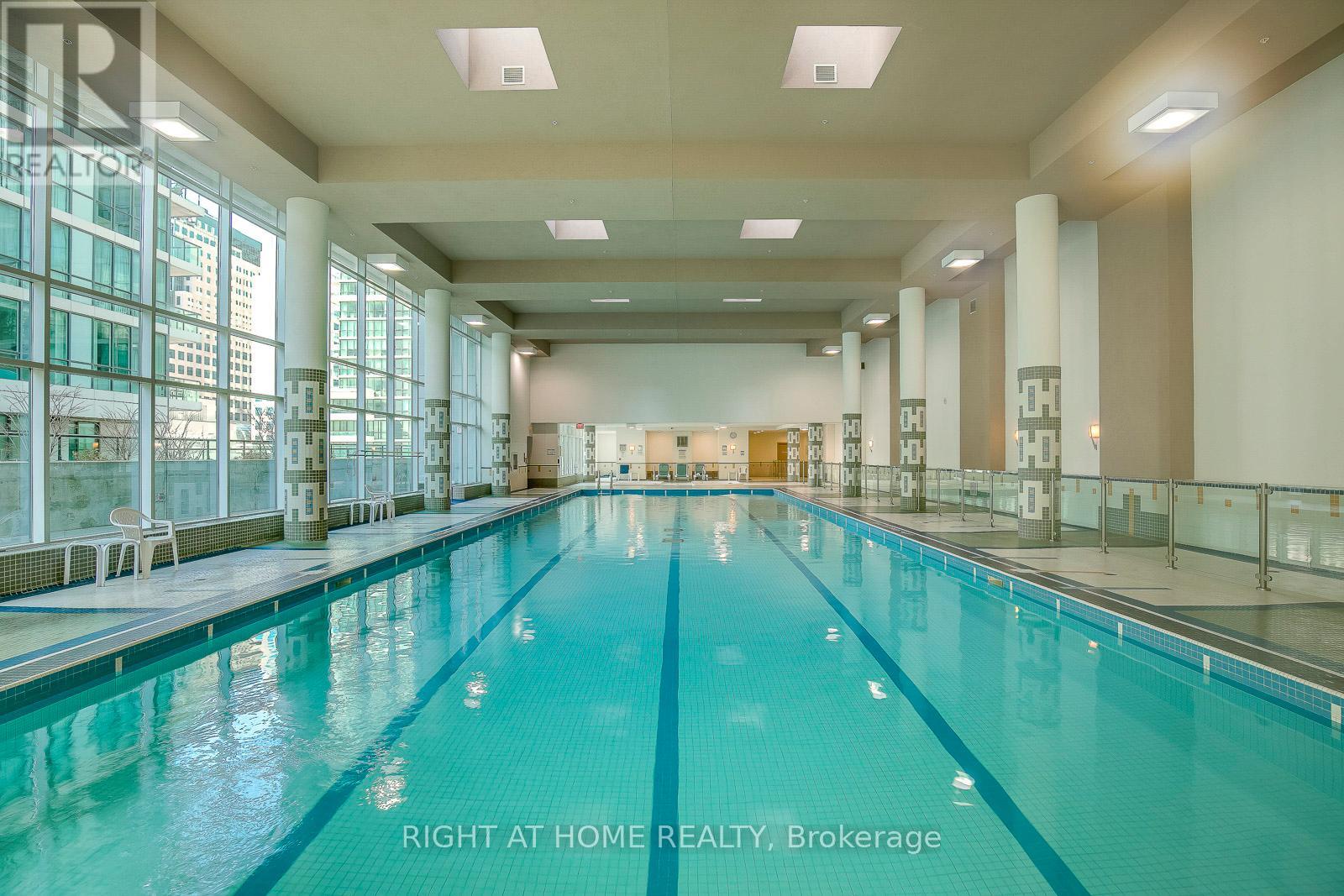 1405 - 33 Bay Street, Toronto, Ontario  M5J 2Z3 - Photo 20 - C12549938