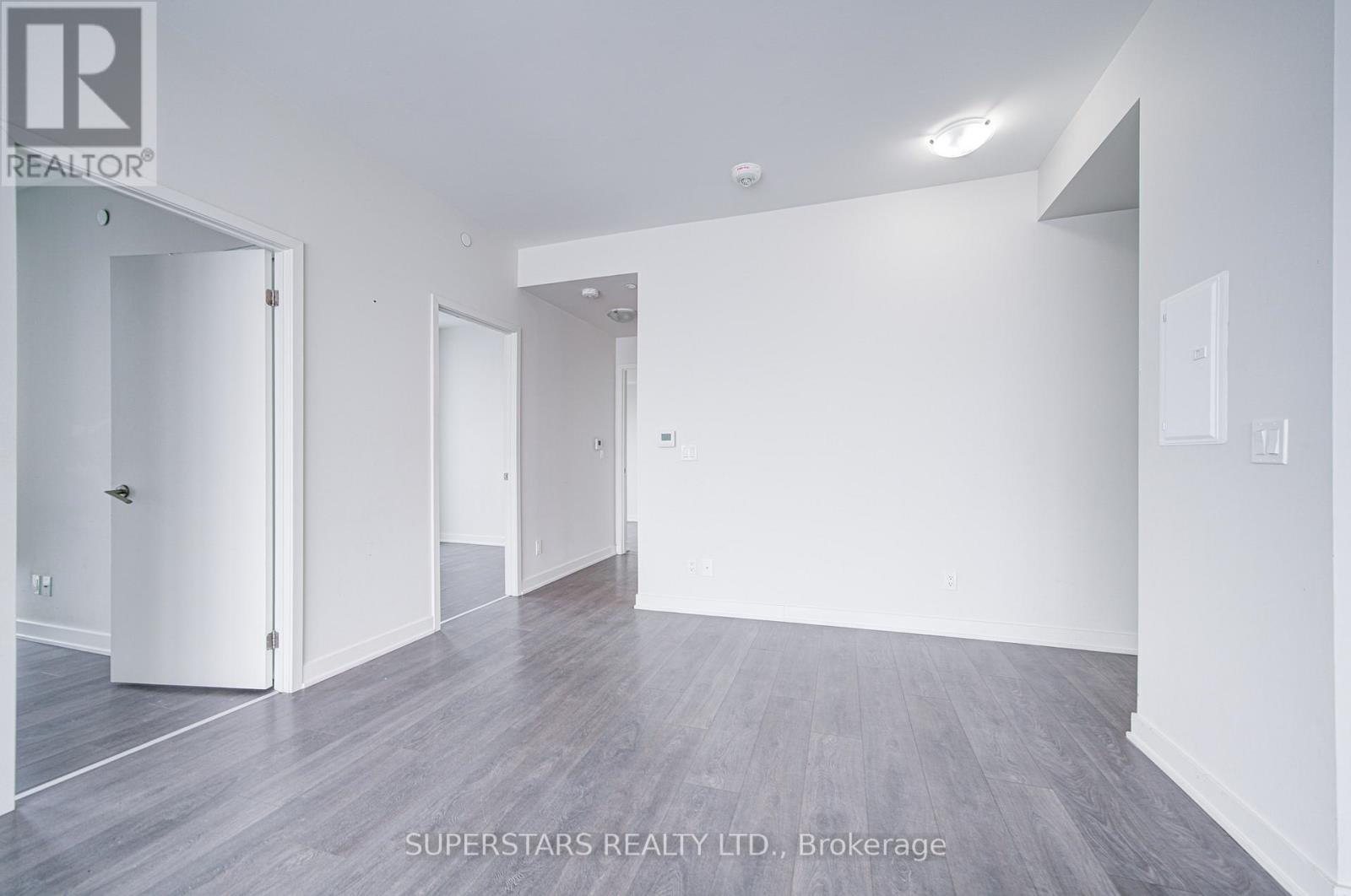 3007 - 6 Sonic Way, Toronto, Ontario  M3C 0P1 - Photo 14 - C12549946