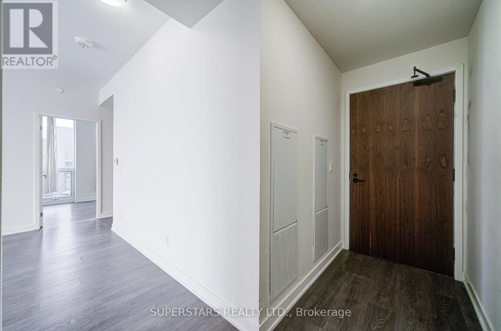 3007 - 6 Sonic Way, Toronto, Ontario  M3C 0P1 - Photo 4 - C12549946