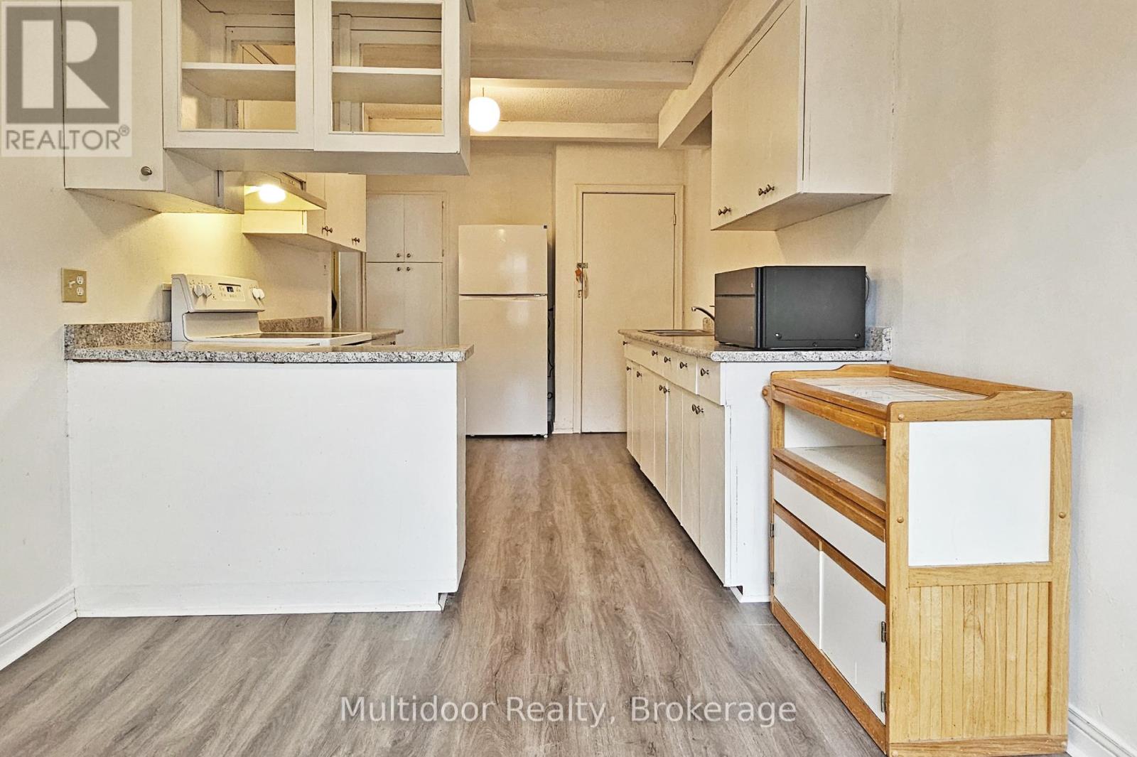 Main - 320 Elgin Street W, Oshawa, Ontario  L1J 2P3 - Photo 7 - E12549954