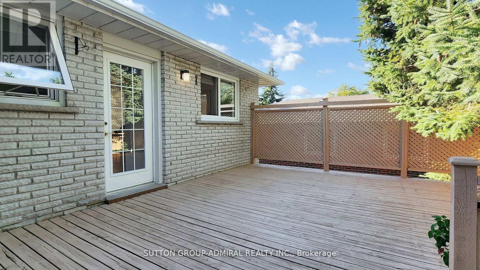 62 Shieldmark Crescent, Markham, Ontario  L3T 3T5 - Photo 18 - N12549944