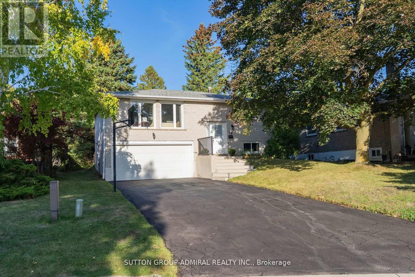 62 Shieldmark Crescent, Markham, Ontario  L3T 3T5 - Photo 5 - N12549944