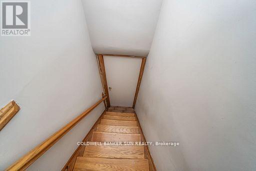 69 Songwood Drive, Toronto, Ontario  M9M 1X4 - Photo 28 - W12549932