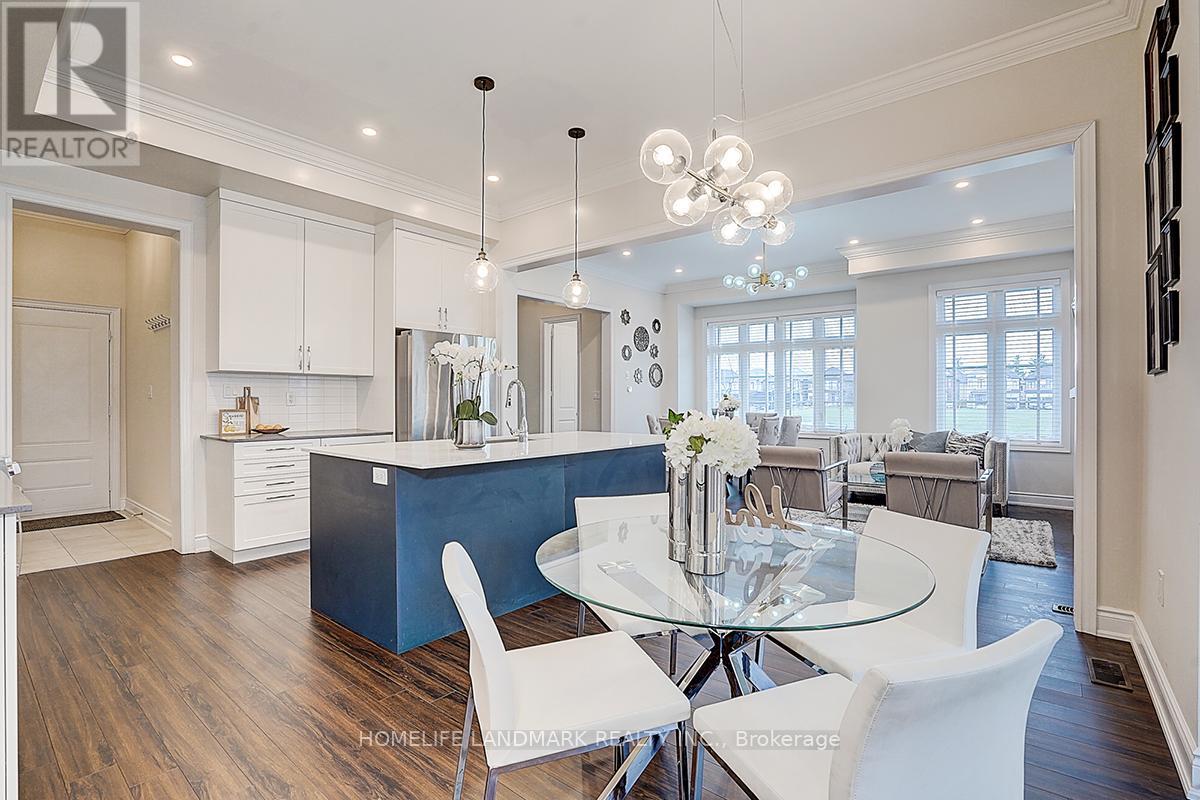 1301 Felicity Gardens, Oakville, Ontario L6M 5L6 - Photo 12 - W12549942