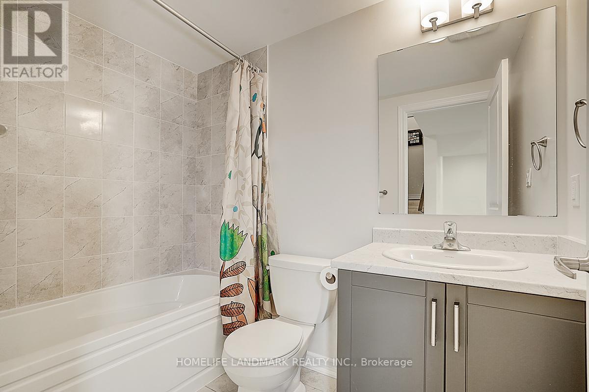 1301 Felicity Gardens, Oakville, Ontario L6M 5L6 - Photo 25 - W12549942