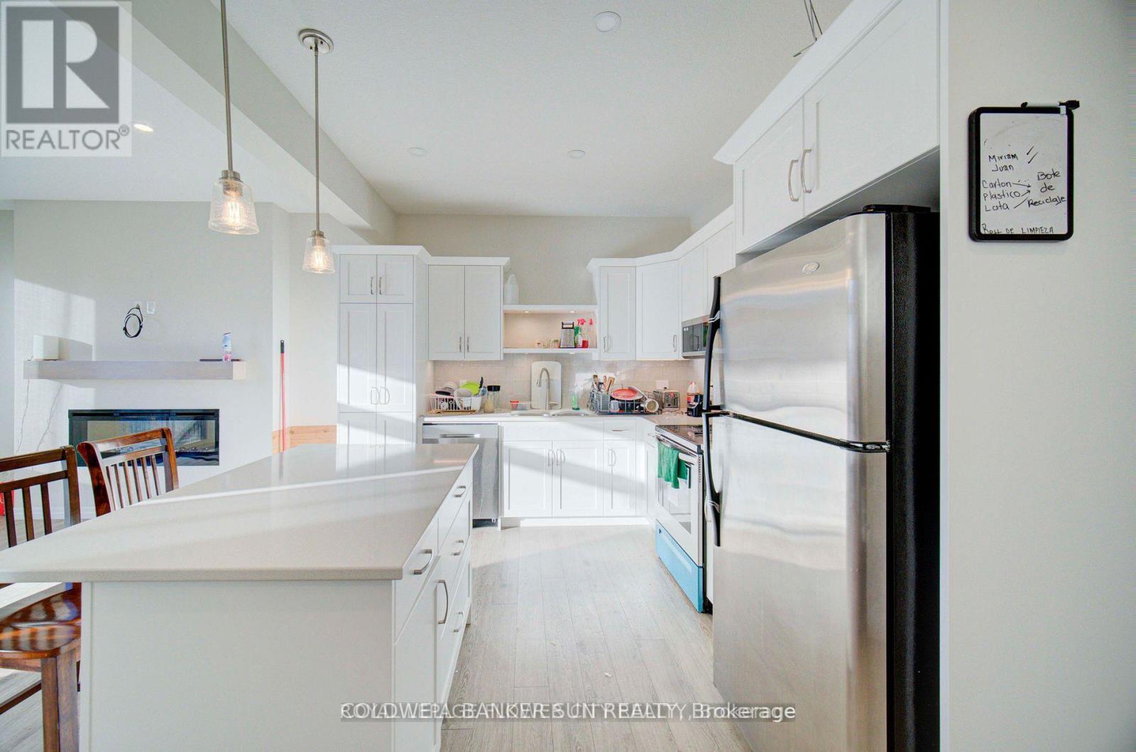 80 Keba Crescent, Tillsonburg, Ontario  N4G 0K7 - Photo 8 - X12549930