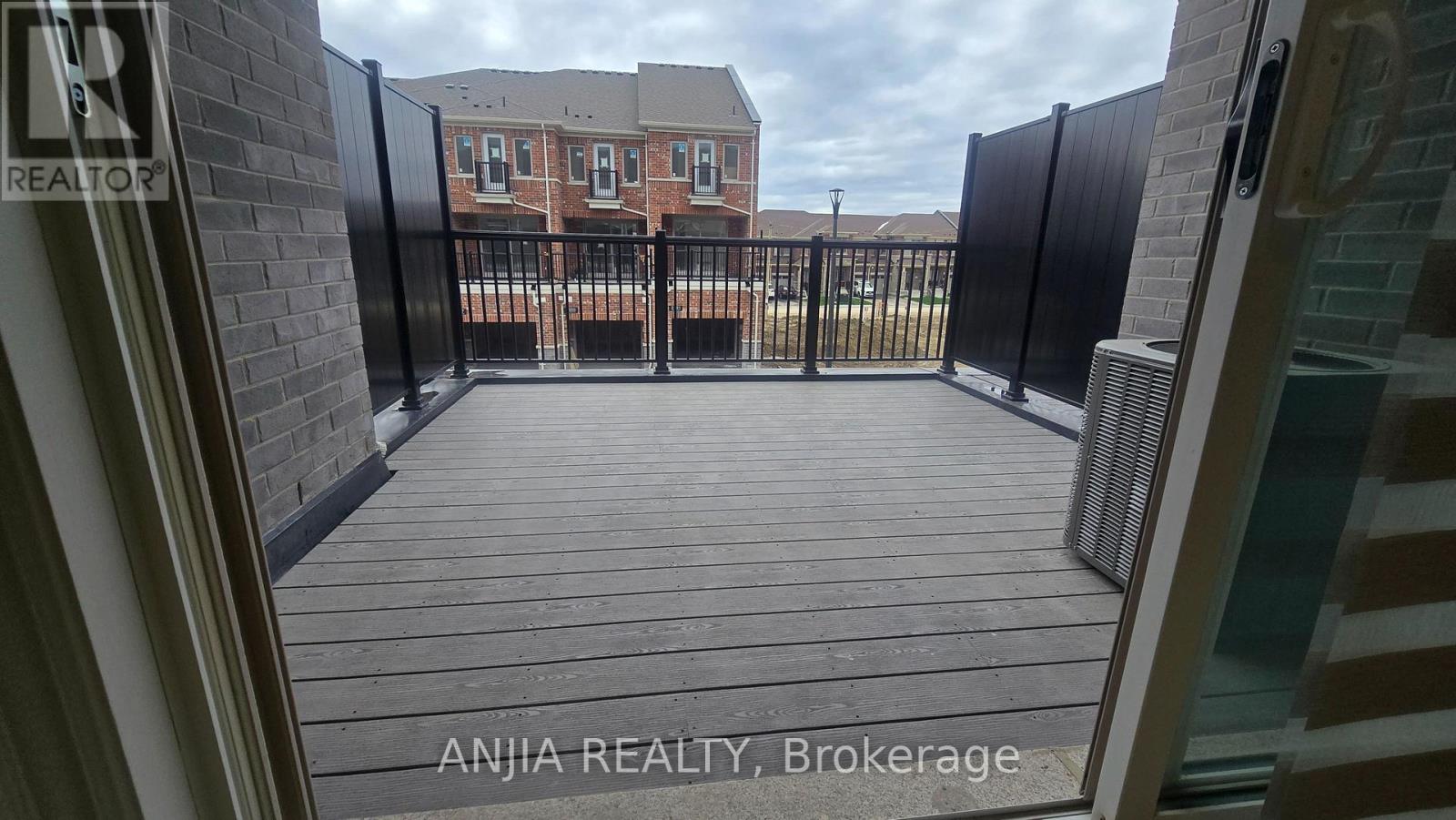 2908 Whites Road, Pickering, Ontario L1X 2R5 - Photo 15 - E12549986