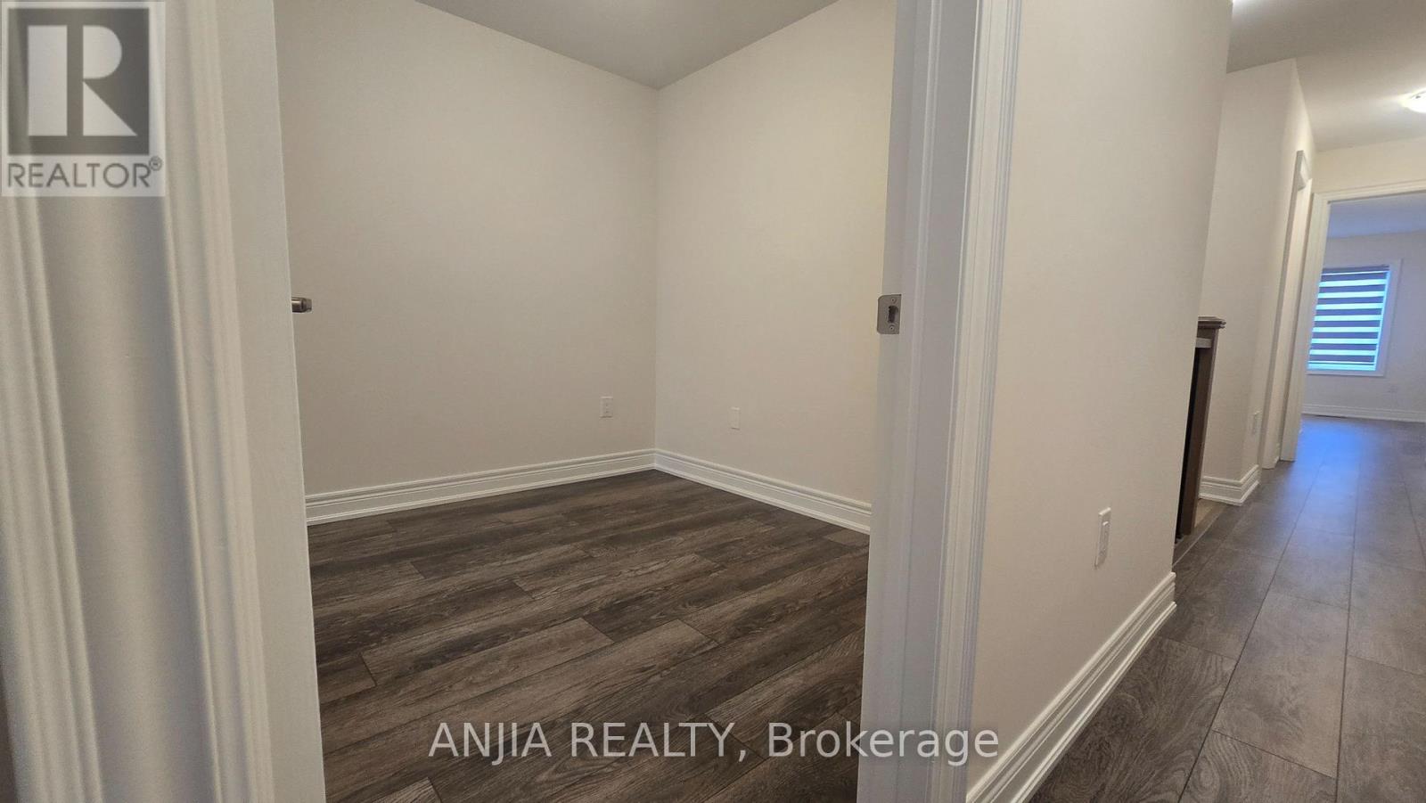 2908 Whites Road, Pickering, Ontario L1X 2R5 - Photo 17 - E12549986