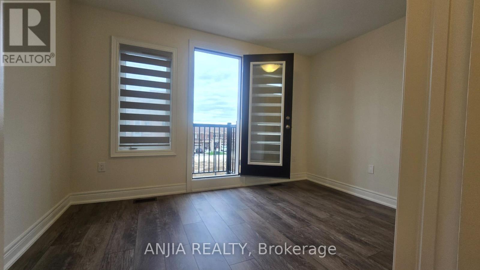 2908 Whites Road, Pickering, Ontario L1X 2R5 - Photo 23 - E12549986