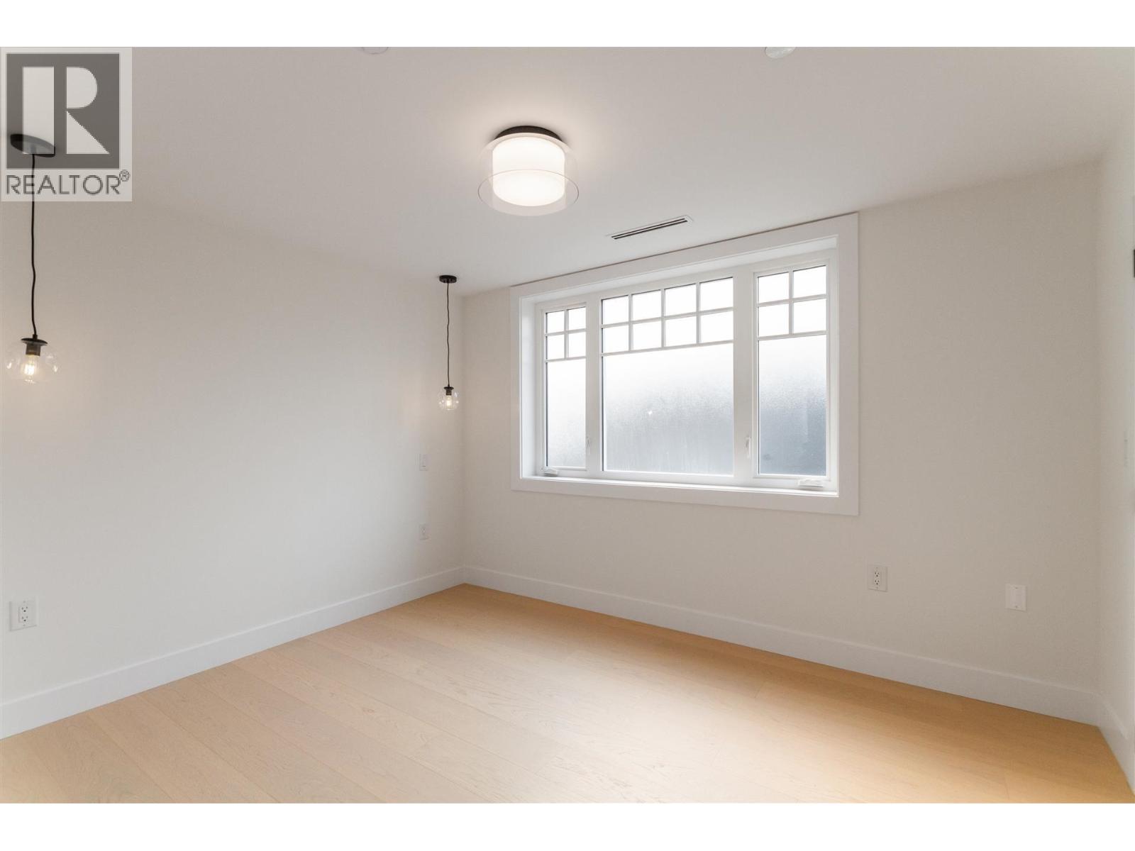 1924 William Street, Vancouver, British Columbia  V5L 2R8 - Photo 14 - R3042430