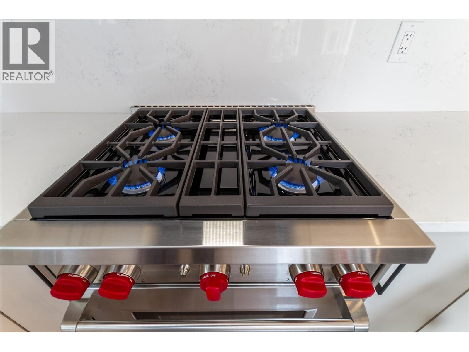 1924 William Street, Vancouver, British Columbia  V5L 2R8 - Photo 6 - R3042430