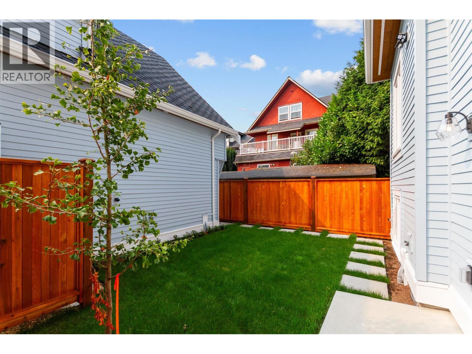 1924 William Street, Vancouver, British Columbia  V5L 2R8 - Photo 21 - R3042430