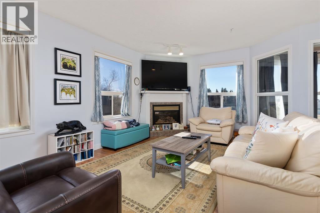 311, 4623 65 Street, Camrose, Alberta  T4V 4R3 - Photo 3 - A2253146