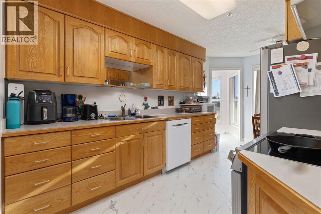 311, 4623 65 Street, Camrose, Alberta  T4V 4R3 - Photo 11 - A2253146