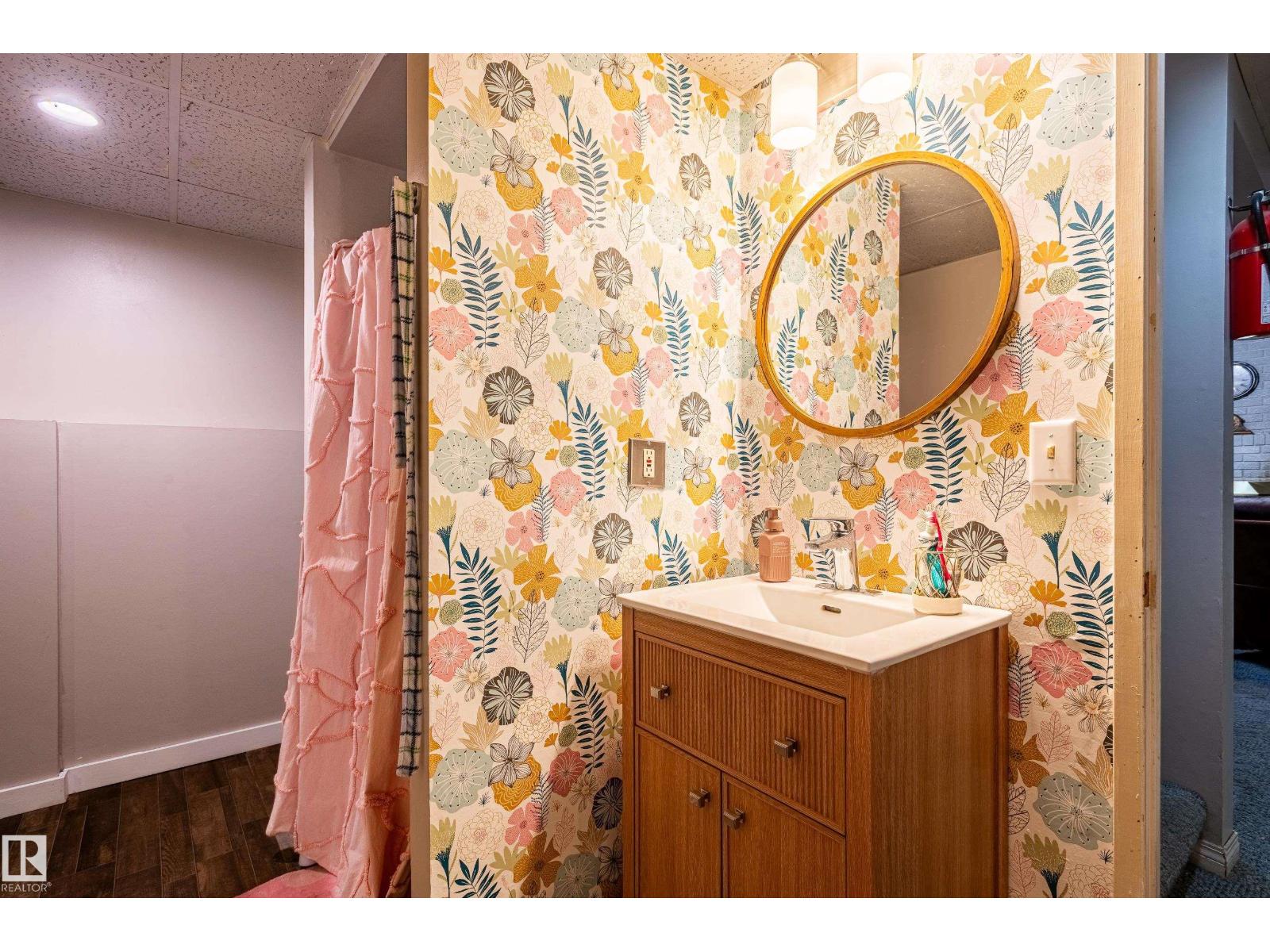 11007 172 Av Nw, Edmonton, Alberta  T5X 3K5 - Photo 35 - E4465388