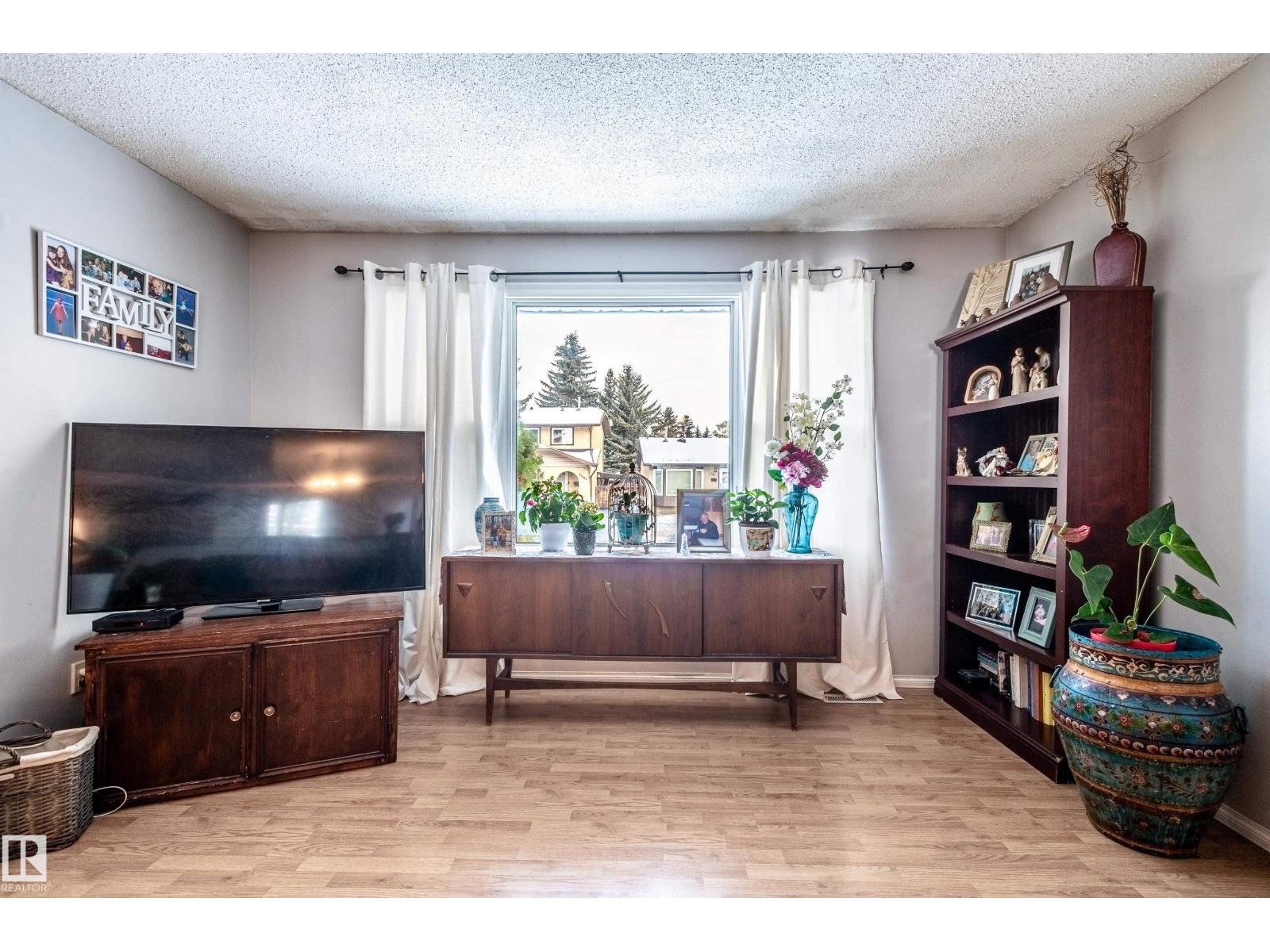 11007 172 Av Nw, Edmonton, Alberta  T5X 3K5 - Photo 6 - E4465388