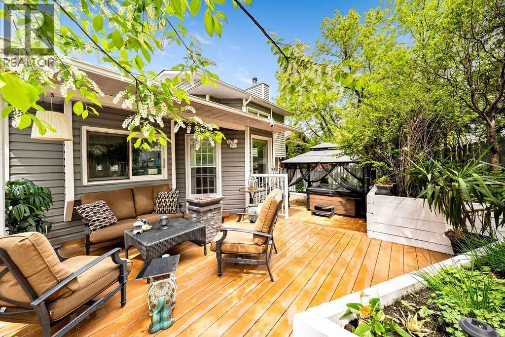 6 Castle Place, Cochrane, Alberta  T4C 1G4 - Photo 38 - A2263704