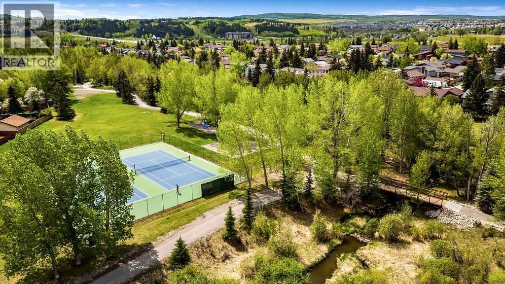 6 Castle Place, Cochrane, Alberta  T4C 1G4 - Photo 44 - A2263704