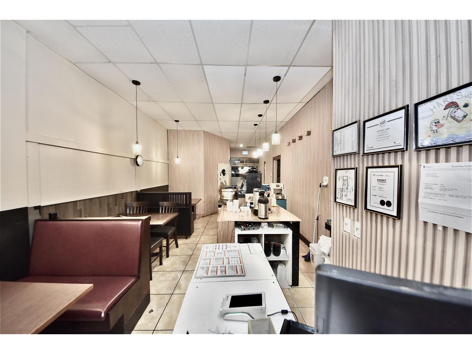 102 19390 68 Avenue, Langley, British Columbia  V4N 6A9 - Photo 2 - C8073787