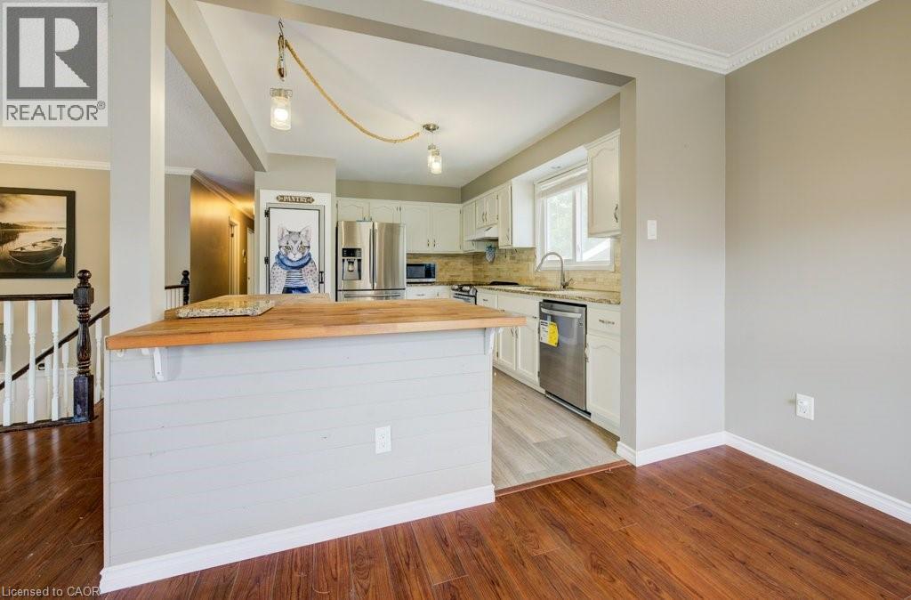 7 Folkstone Crescent, Kitchener, Ontario  N2E 2Y9 - Photo 13 - 40777813