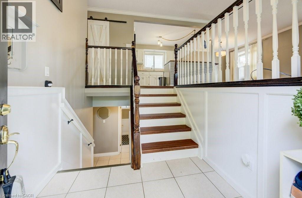 7 Folkstone Crescent, Kitchener, Ontario  N2E 2Y9 - Photo 37 - 40777813