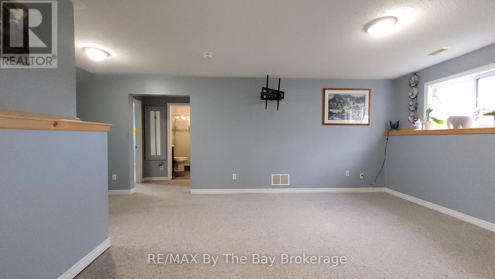 36a Meadowlark Boulevard, Wasaga Beach, Ontario L9Z 3B2 - Photo 20 - S12550032