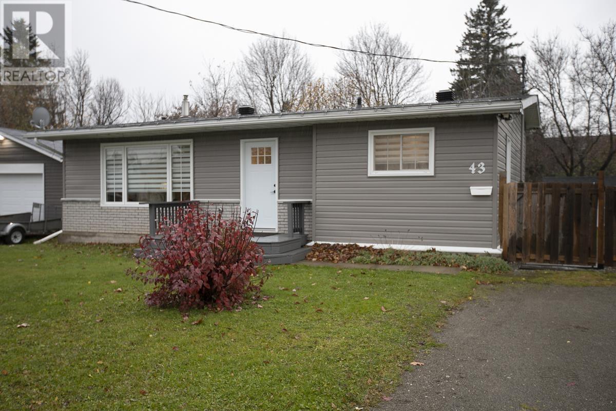 43 Nichol AVE, Sault Ste. Marie, Ontario