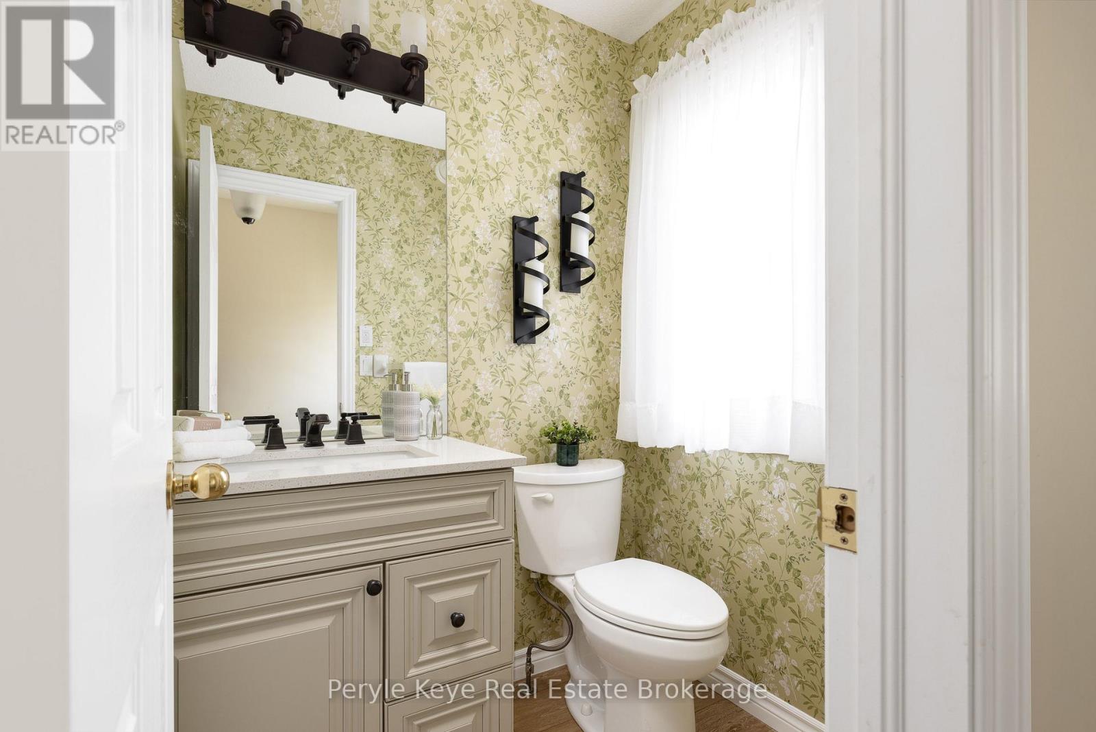 143 Pine Street, Bracebridge, Ontario P1L 2H8 - Photo 24 - X12550046