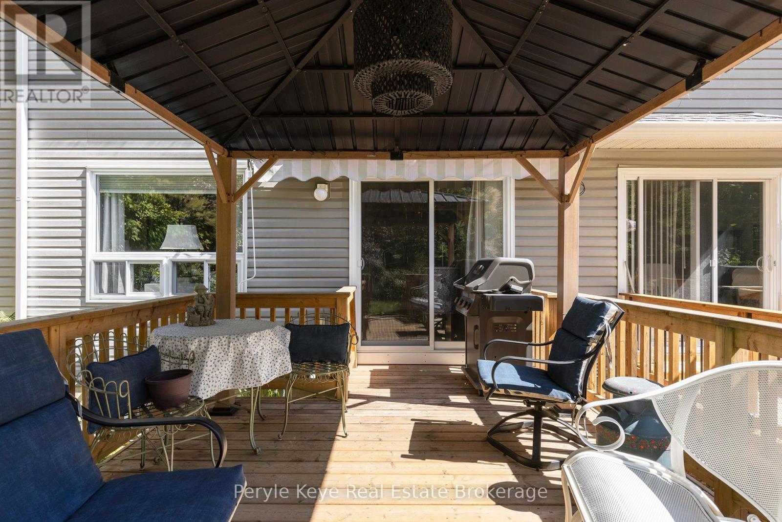 143 Pine Street, Bracebridge, Ontario P1L 2H8 - Photo 40 - X12550046