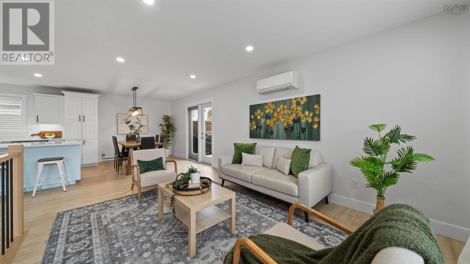 Property at 5 Leblanc Court image 5