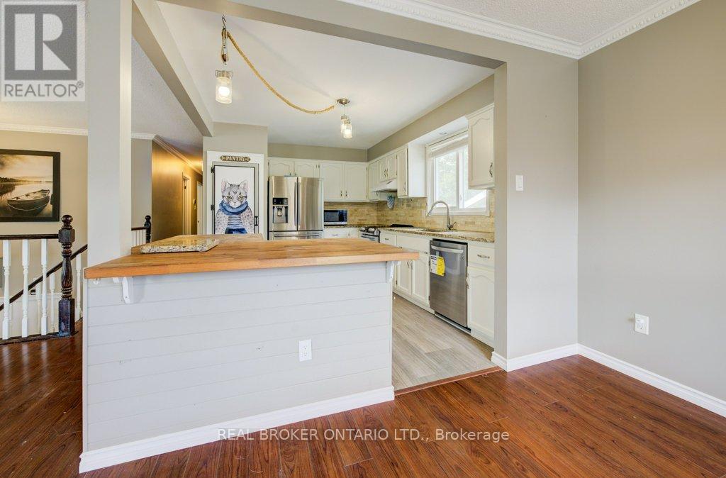 7 Folkstone Crescent, Kitchener, Ontario  N2E 2Y9 - Photo 11 - X12469465