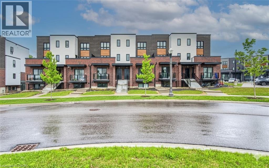 253 Chapel Hill Drive, Kitchener, Ontario  N2R 0S4 - Photo 1 - 40781112