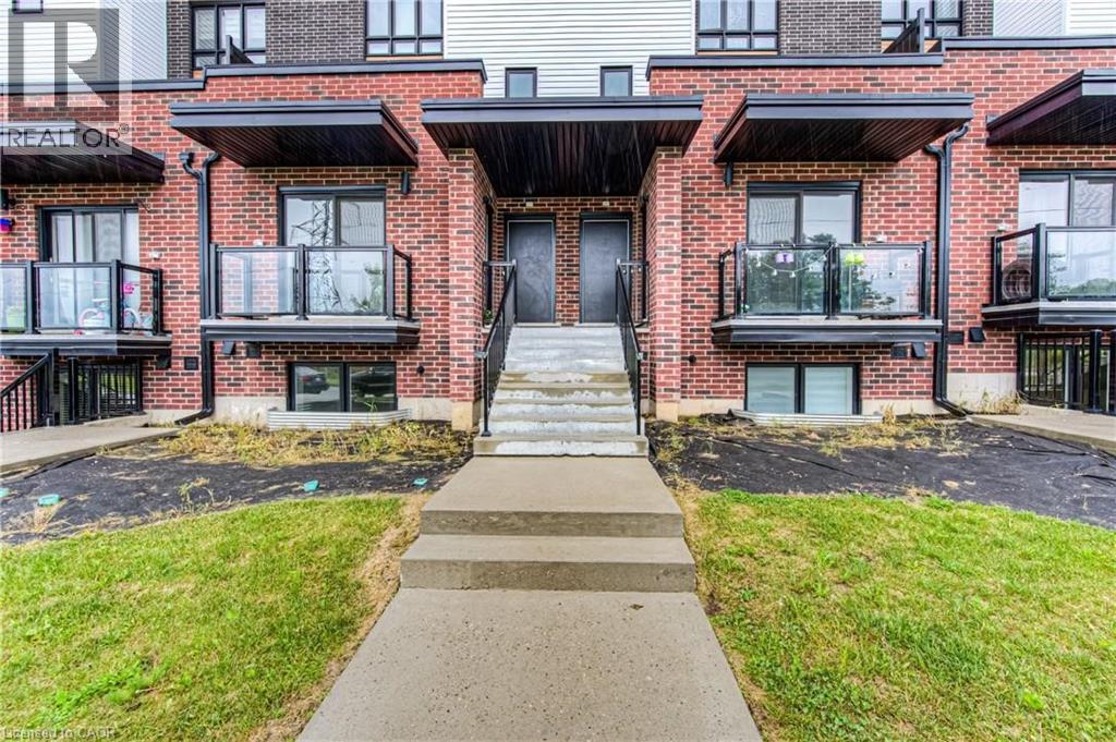 253 Chapel Hill Drive, Kitchener, Ontario  N2R 0S4 - Photo 2 - 40781112