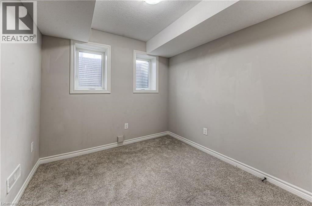 253 Chapel Hill Drive, Kitchener, Ontario  N2R 0S4 - Photo 25 - 40781112