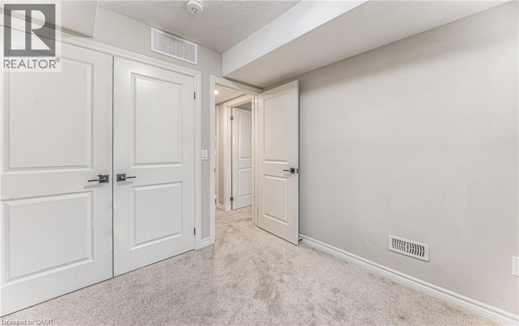 253 Chapel Hill Drive, Kitchener, Ontario  N2R 0S4 - Photo 26 - 40781112