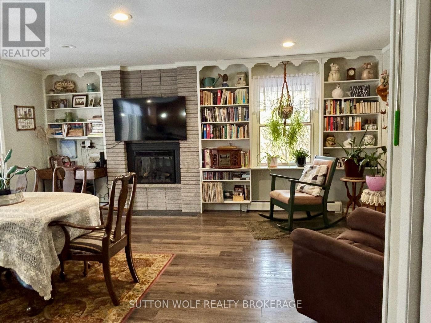 315 Caradoc Street N, Strathroy-Caradoc, Ontario N7G 2N1 - Photo 13 - X12550042