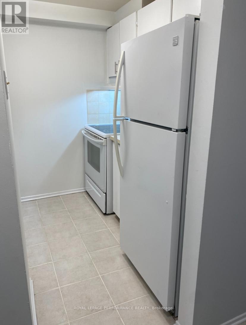 112 - 6470 Bilberry Drive, Ottawa, Ontario  K1C 4P1 - Photo 6 - X12549994