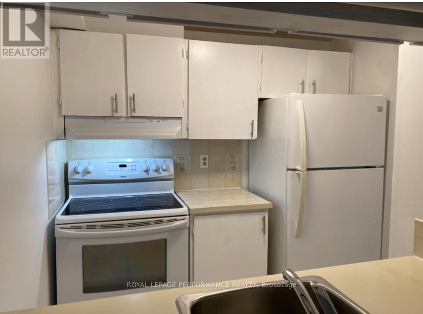112 - 6470 Bilberry Drive, Ottawa, Ontario K1C 4P1 - Photo 8 - X12549994