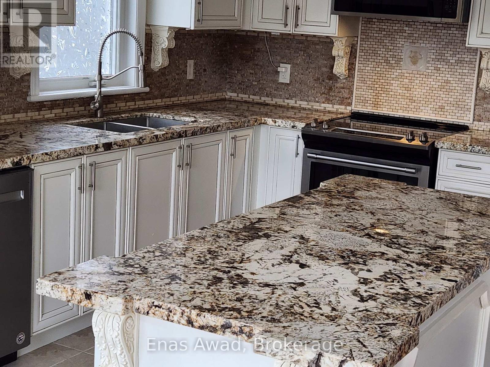 121 Allegra Drive, Wasaga Beach, Ontario  L9Z 0H5 - Photo 6 - S12550022