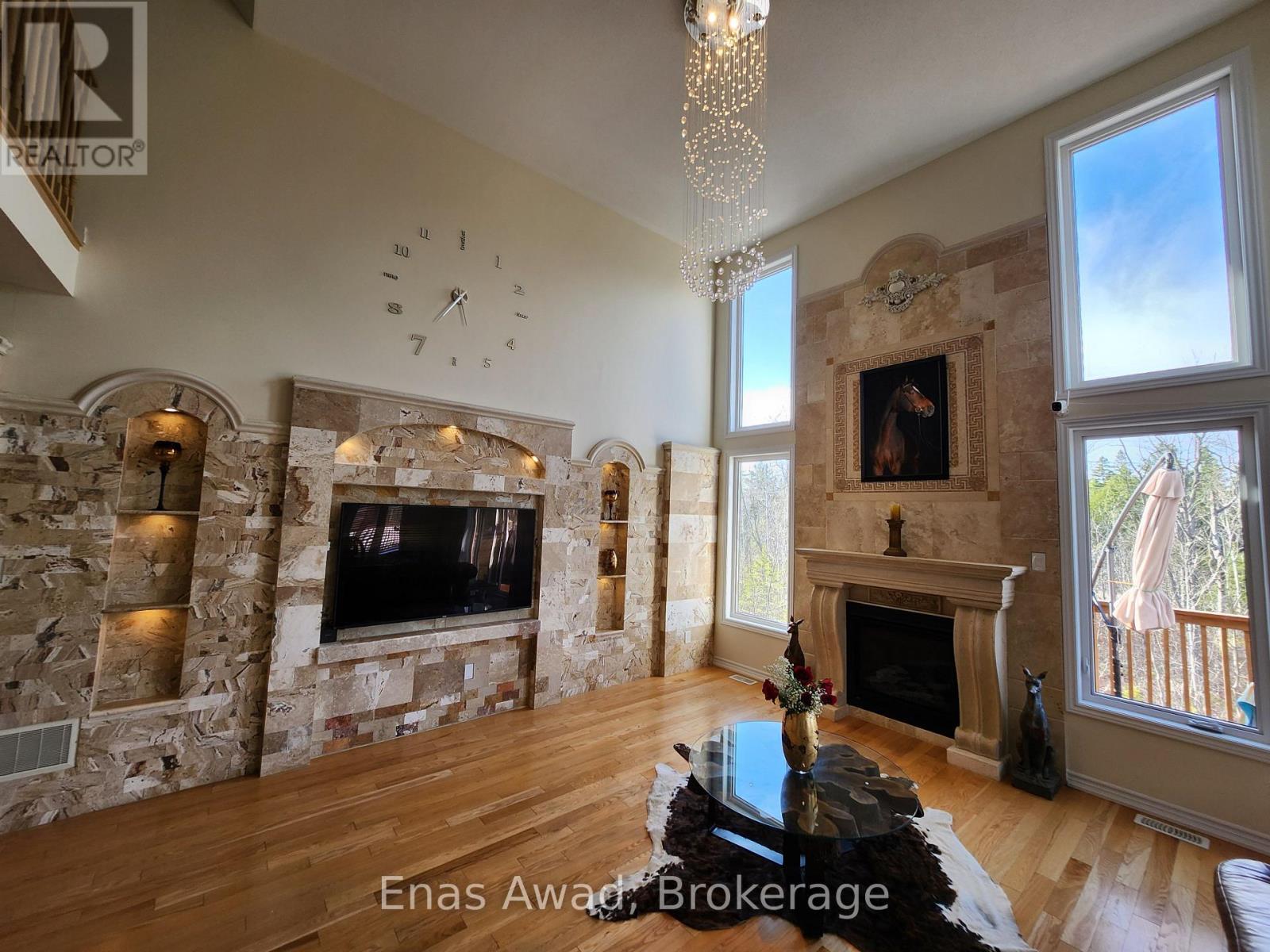 121 Allegra Drive, Wasaga Beach, Ontario  L9Z 0H5 - Photo 8 - S12550022