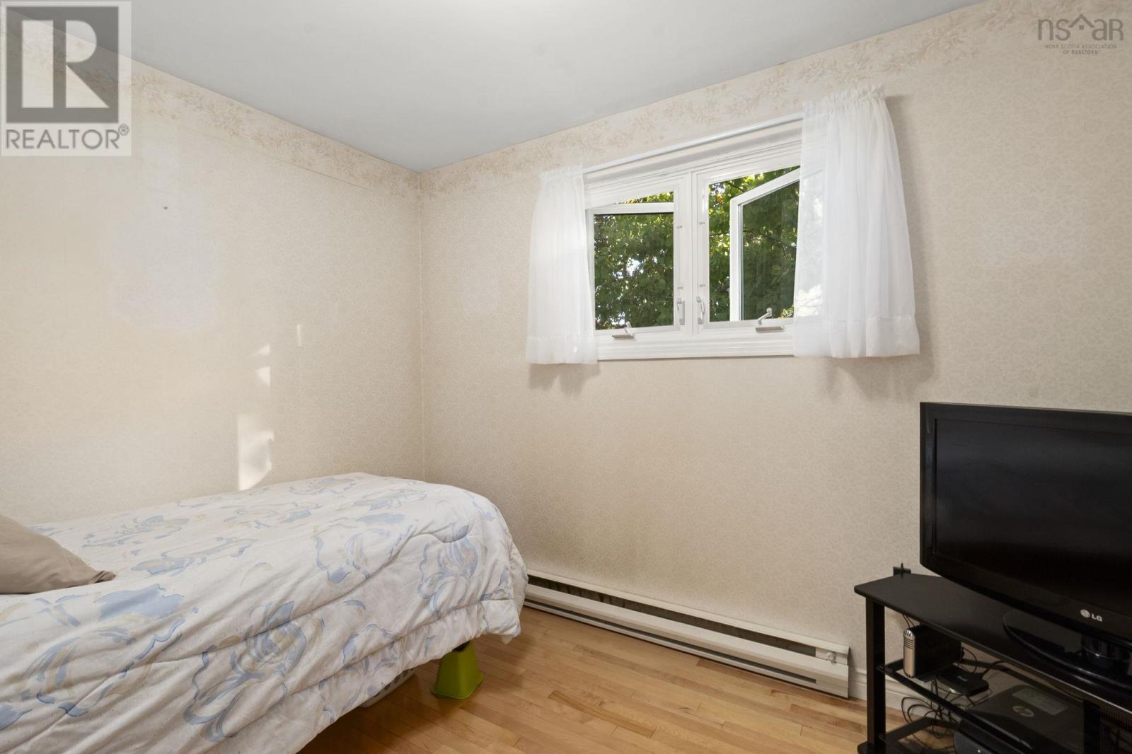 Property at 13 River Road image 5