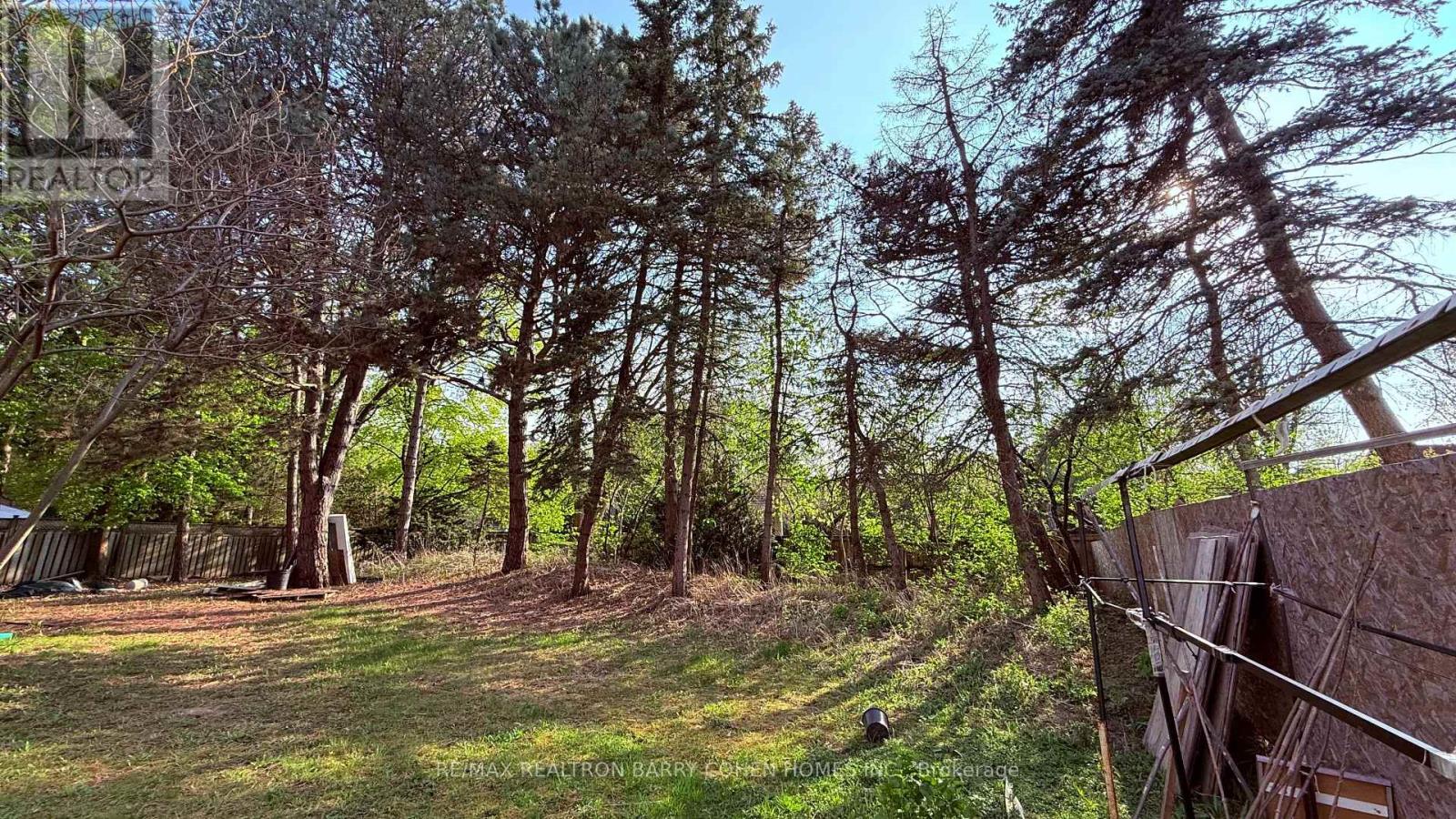 37 Wilket Road, Toronto, Ontario  M2L 1N9 - Photo 17 - C12550010